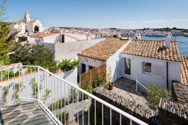 Centric Townhouse With Sea View - Casa Marta Villa Cadaqués Eksteriør billede