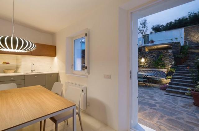 Centric Townhouse With Sea View - Casa Marta Villa Cadaqués Eksteriør billede